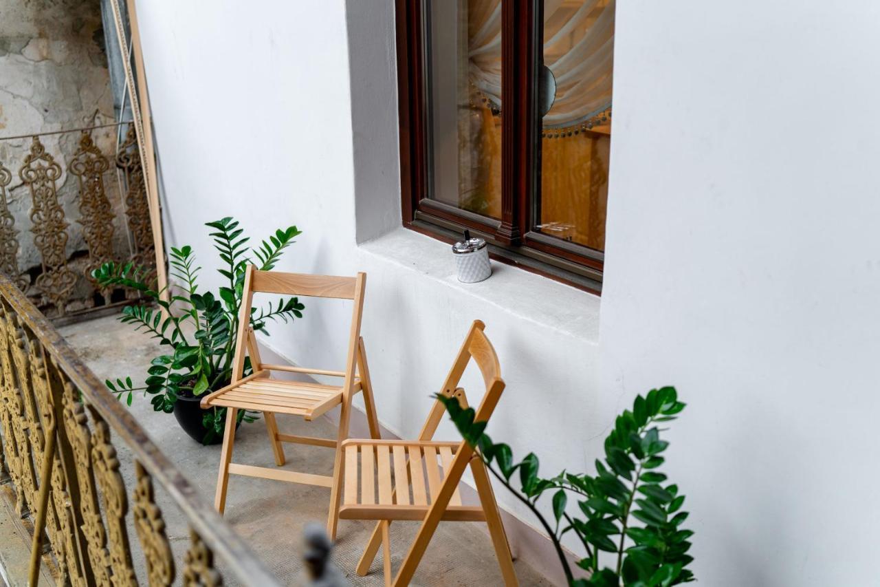 Central Harmony Apartment Odorheiu Secuiesc Bagian luar foto